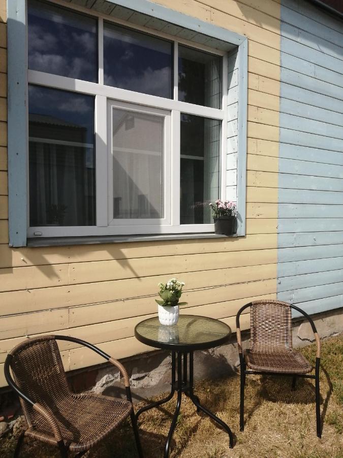 Apartamenti Miera Osta 利耶帕亚 外观 照片